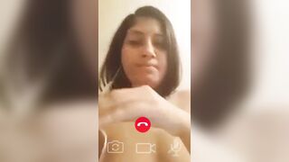 Cam Girl Show Boobs in Home Quarantine Time Covide19 Sex