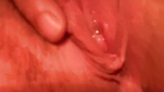 Watch me Cum & Stick my Fingers in my Tight Wet Pink Pussy !!!