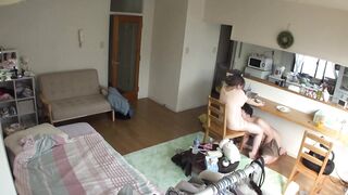 Cunnilingus on her while she's Eating.