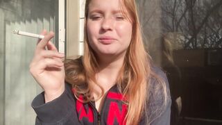 Big Breasted Smoker Finishes a Pack