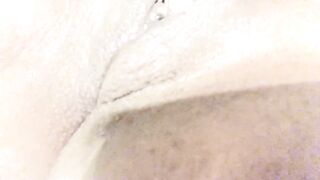 Watch Ebony Babe make Pussy Cum