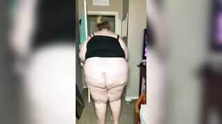 Let my Ass Eat my Thong