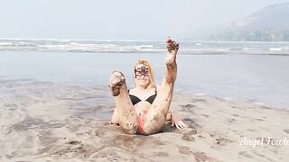 Tik Tok Horny Babe Masturbating while Strangers Run by on the Beach. Angel Fowler
