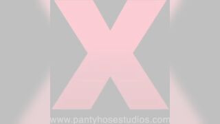 SEXY BABE RIPS HER SLUT LESBIAN GIRLFRIENDS NYLON PANTYHOSE ASS WITH HER TEETH