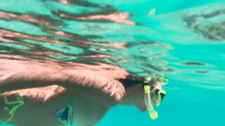 My Naked Diving on a Public Beach - Rate what I can do Underwater