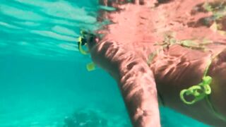 My Naked Diving on a Public Beach - Rate what I can do Underwater
