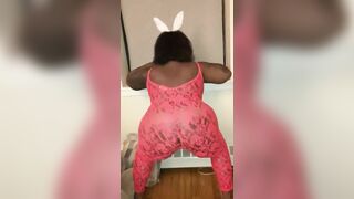 Nerdy Hazelnutxxx 4 Easter 2021