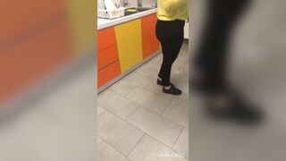 Public ass laura