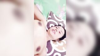 Tante puas main sama brondong