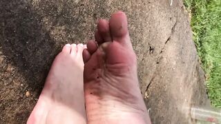 ASMR Dirty Wet Toes in the Sun