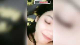 Indonesian girl farting