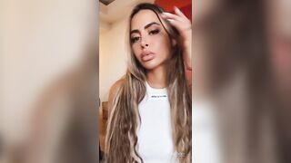 Marine El Himer (Reality TV) leggings haul
