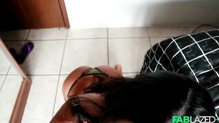"Nadie va a venir, relajate..." - Esposa Infiel de Amigo Fantasía