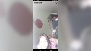 whatsapp 19