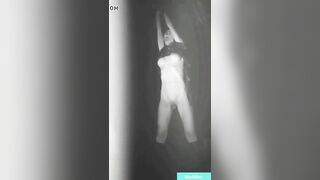 BDSM diep in de nacht en ook in een streng verboden gebied