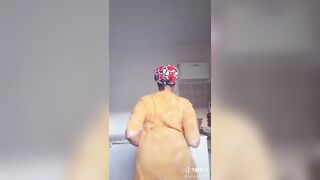 Une bonne salope au gros cul