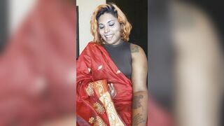 TAMIL ILARIA AMMA'S SWEATY ARMPITS