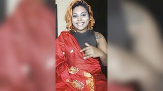 TAMIL ILARIA AMMA'S SWEATY ARMPITS