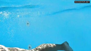 Angelica Heart amazing babe underwater