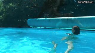 Angelica Heart amazing babe underwater