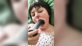 Deepthroating a Dildo
