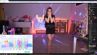 Alinity Nip Slip LMAO