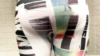 Girlfriend Peeing Tight Pants