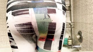 Girlfriend Peeing Tight Pants
