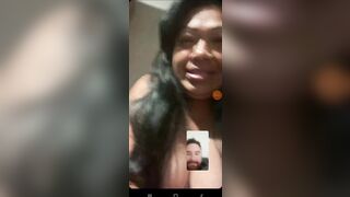 Madura morena me muestras todo