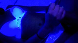 Cheating Girlfriend Gives Boyfriend's Friend Quick Handjob!