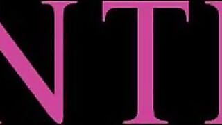 SPINTRIA - ASPIRO TU ALMA #SINCENSURA ...le comen el coño mientras graba un videoclip