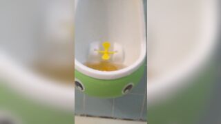 Urine Fetish Princess Potty Training Boy Urinal Toy Aim Play!: Girl Stands to Pee Foamy Yellow Piss