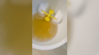 Urine Fetish Princess Potty Training Boy Urinal Toy Aim Play!: Girl Stands to Pee Foamy Yellow Piss