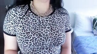 قحبة مزمولة في أوميغل تلاقينا أو سخنتها
