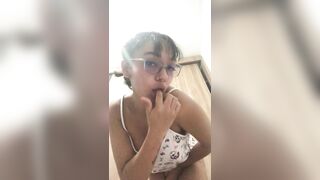 I have multiple orgasms with my vibrator