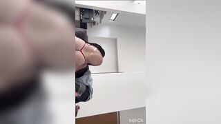 Que buena cogida y mamarlo más a un