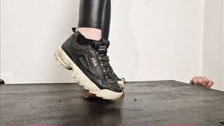Fila Disruptor Cock Crush