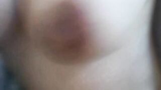 Que rico montan esas tetas