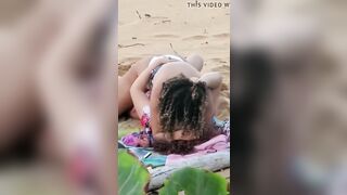 Lesbians Fuck Beach