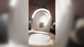 Public Toilet and Pee Strong Stream Standing Position we Girls too can do it