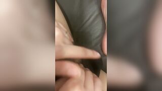 한국 대학생 광안리 할리스에서 자위 Korean College Girl Masturbation in Cafe