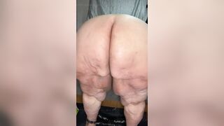 This old slut and very naughty takes off her panties and has a tight ass and a very wet pussy