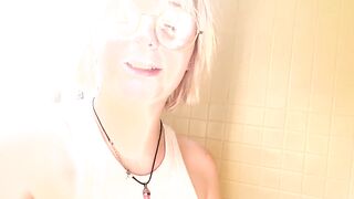I drink my own pee and it was sweet