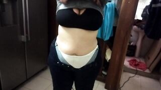 Showing My panty hole