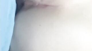 Teen gets pounded in back seat