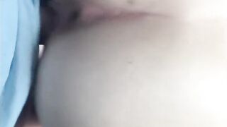 Teen gets pounded in back seat