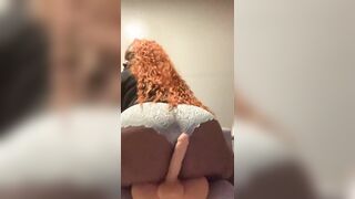 Bbw fat pussy lip dildo suck up