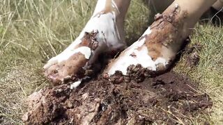 Smashing a cake with my feet