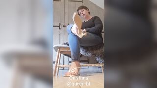 Youre Queen have new slippers and you are allowt for one time to take a first lick????