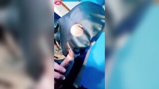 JOVENCITA CALIENTE MUESTRA TODO PARA QUE LE DEEN LECHE